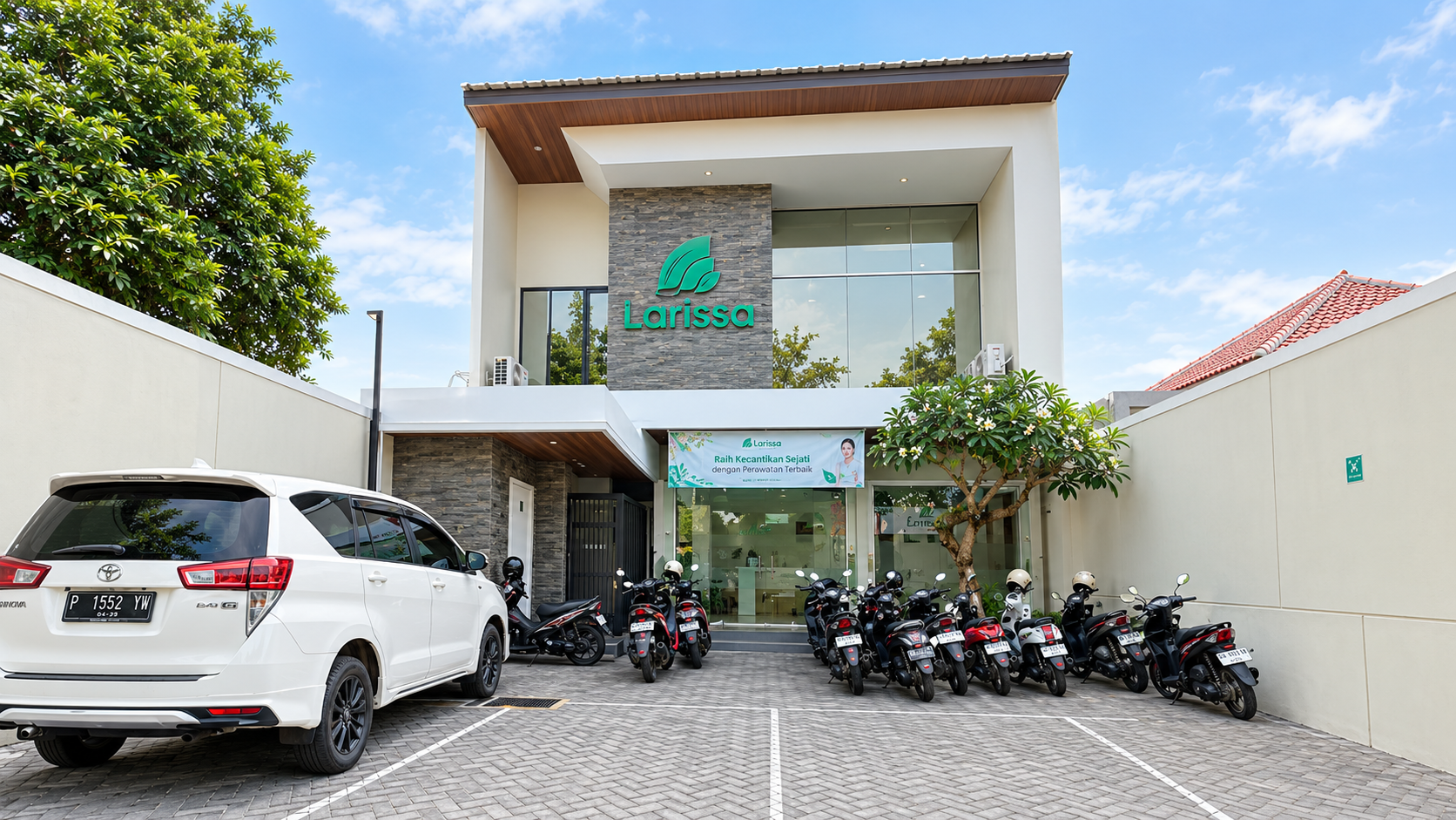 Larissa Banyuwangi