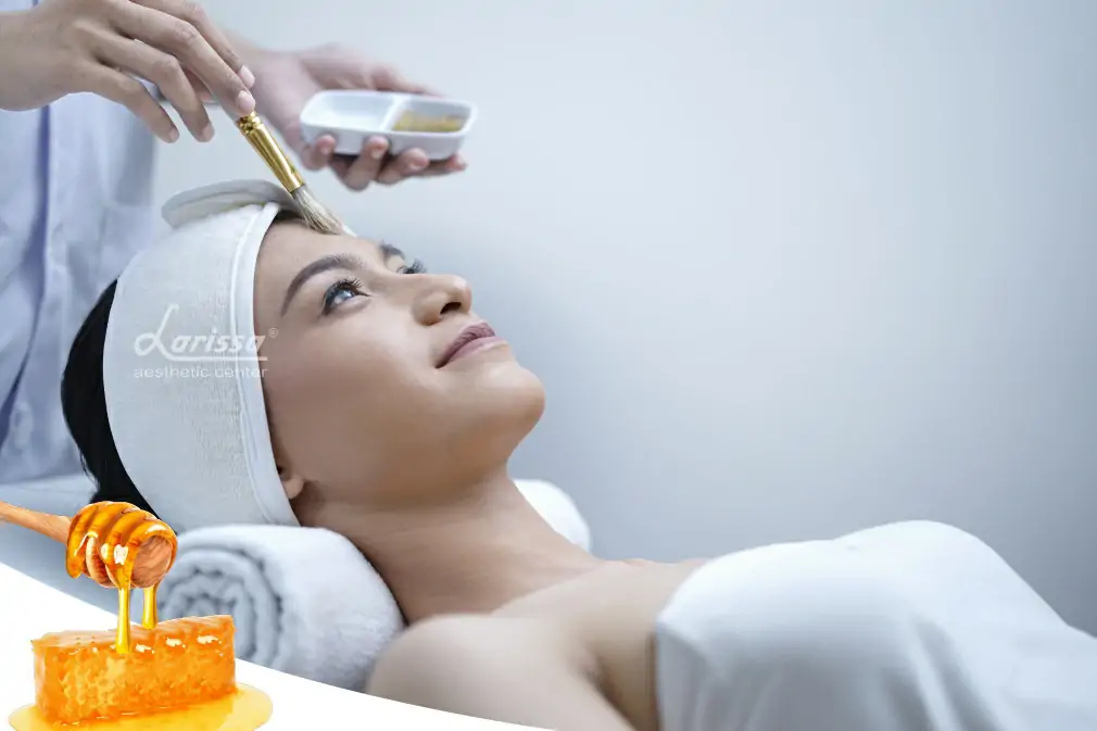 Tebarkan Pesona Cerah & Manisnya Wajahmu Dengan Honey Facial Treatment Larissa