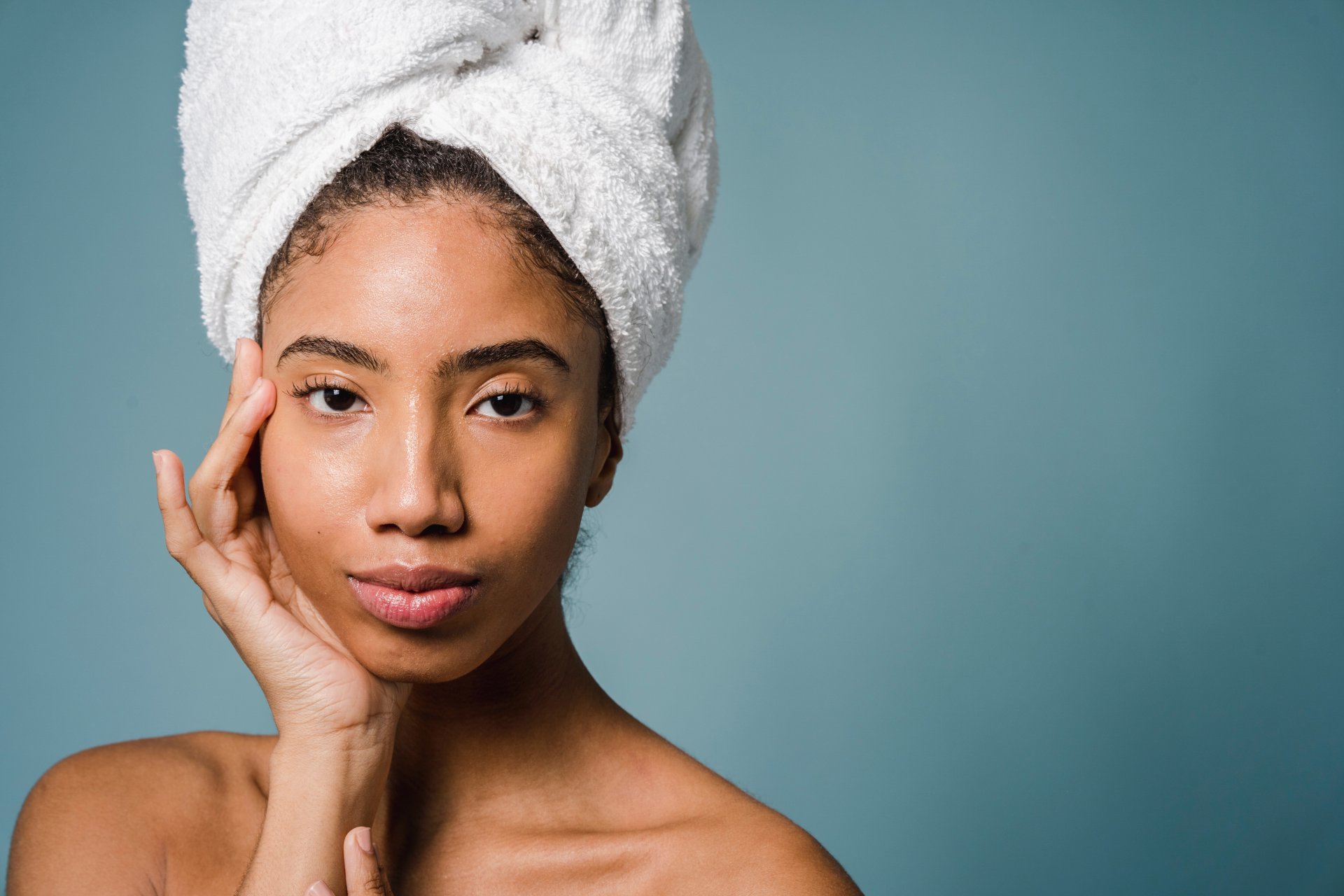 Inginkan Wajah Baby Face, Ikuti Tips Ini Untuk Perlambat Penuaan Dini