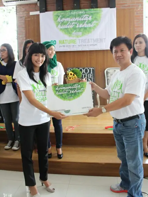 Launching Komunitas Kulit Sehat Larissa